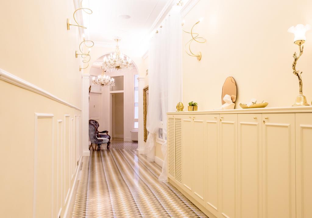 برشلونة Anakena House Bed & Breakfast المظهر الخارجي الصورة
